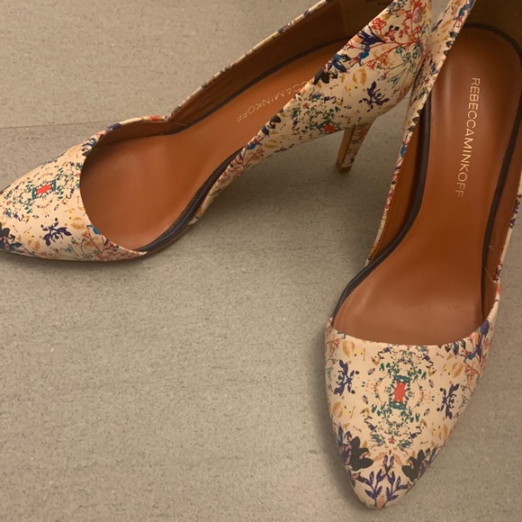 Rebecca Minkoff Brie Heels - Picture 4 of 5